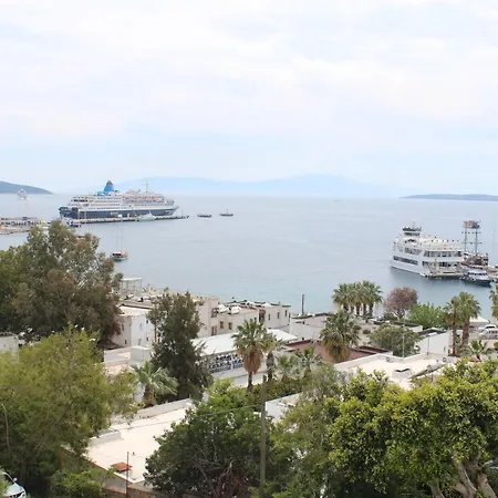 Hotel apartamentowy Izan Bakis