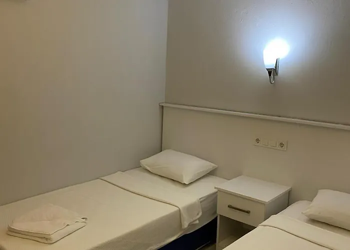 Izan Bakis 公寓式酒店 博德鲁姆
