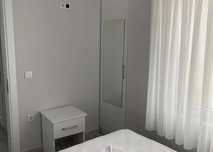 公寓式酒店 Izan Bakis 3*