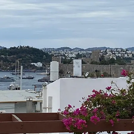 Izan Bakis Hotel de apartamente 3*