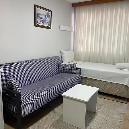 Izan Bakis 公寓式酒店 博德鲁姆